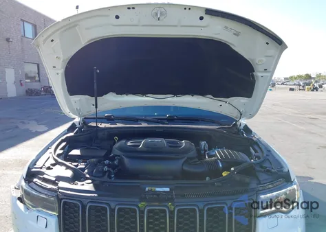 2018 Jeep Grand Cherokee High Altitude 4X2 из США, поврежденный, VIN 1C4RJECG5JC153449